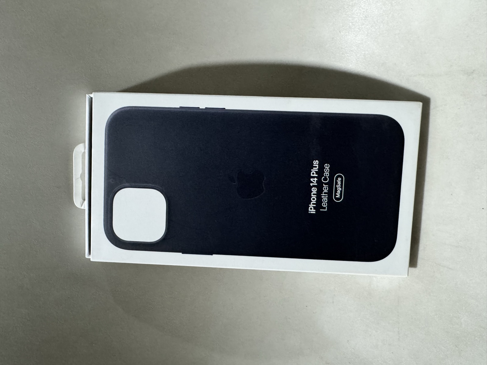 Apple iPhone 14 Plus Leather Case with MagSafe — Midnight — image 2