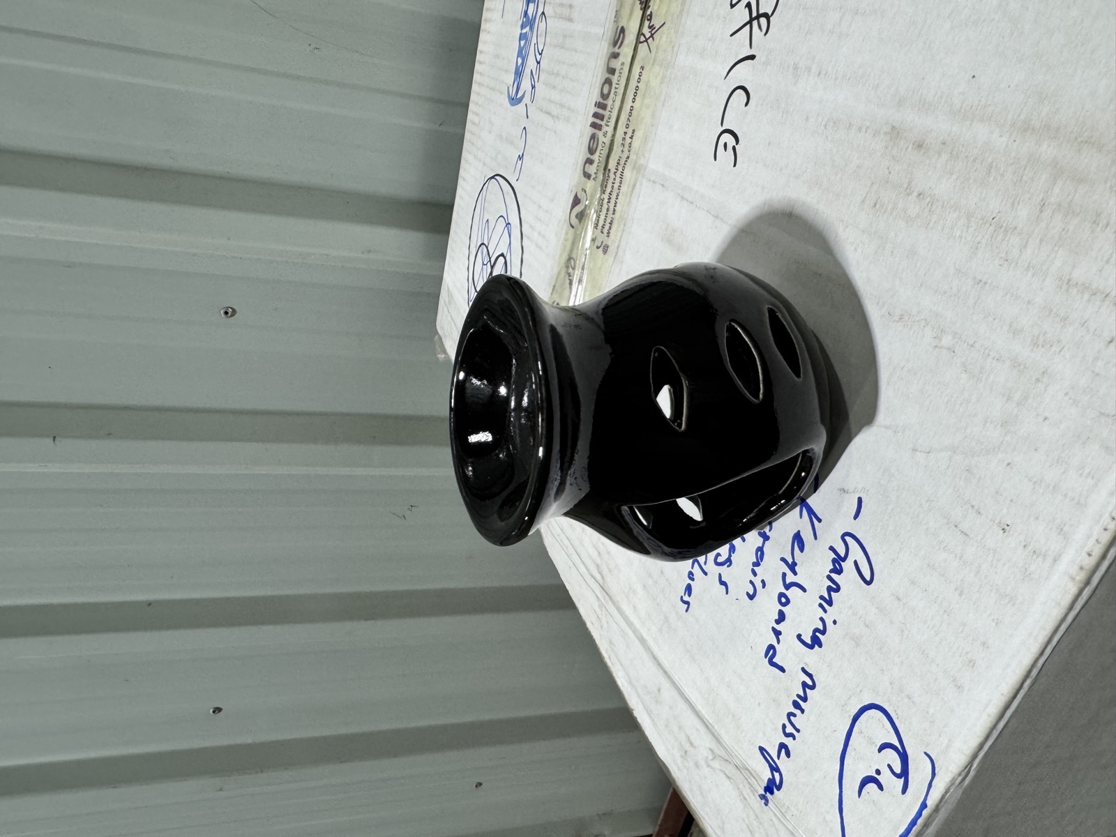 Black Ceramic Oil Burner — image 2