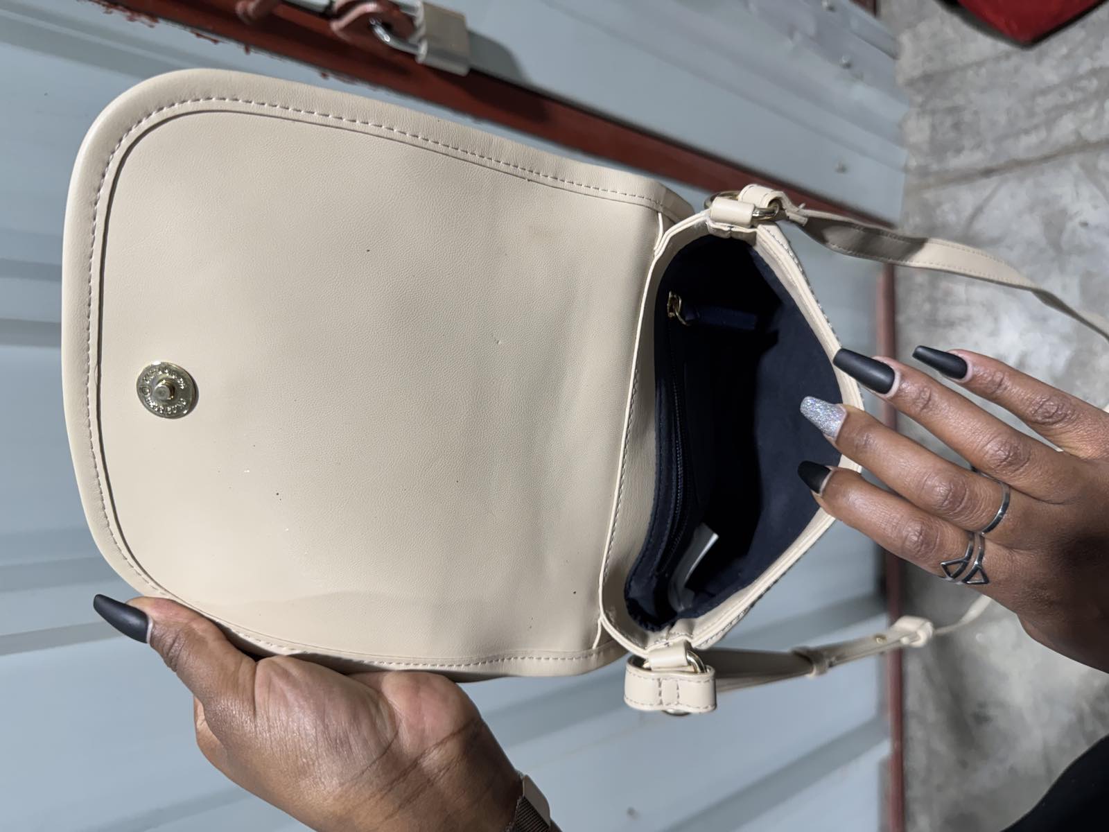 Tommy Hilfiger Crossbody Bag — image 3