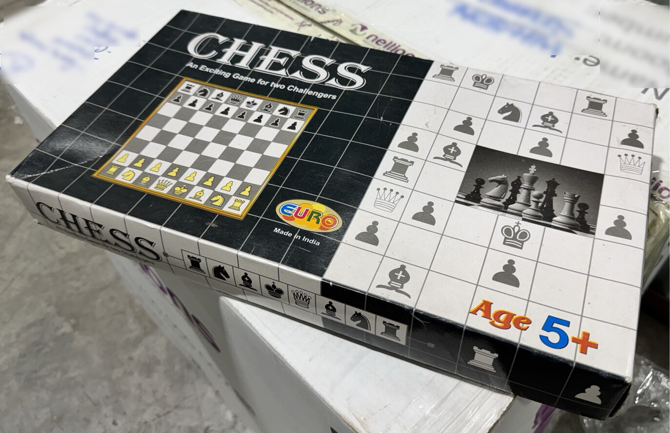 EURO Chess Set