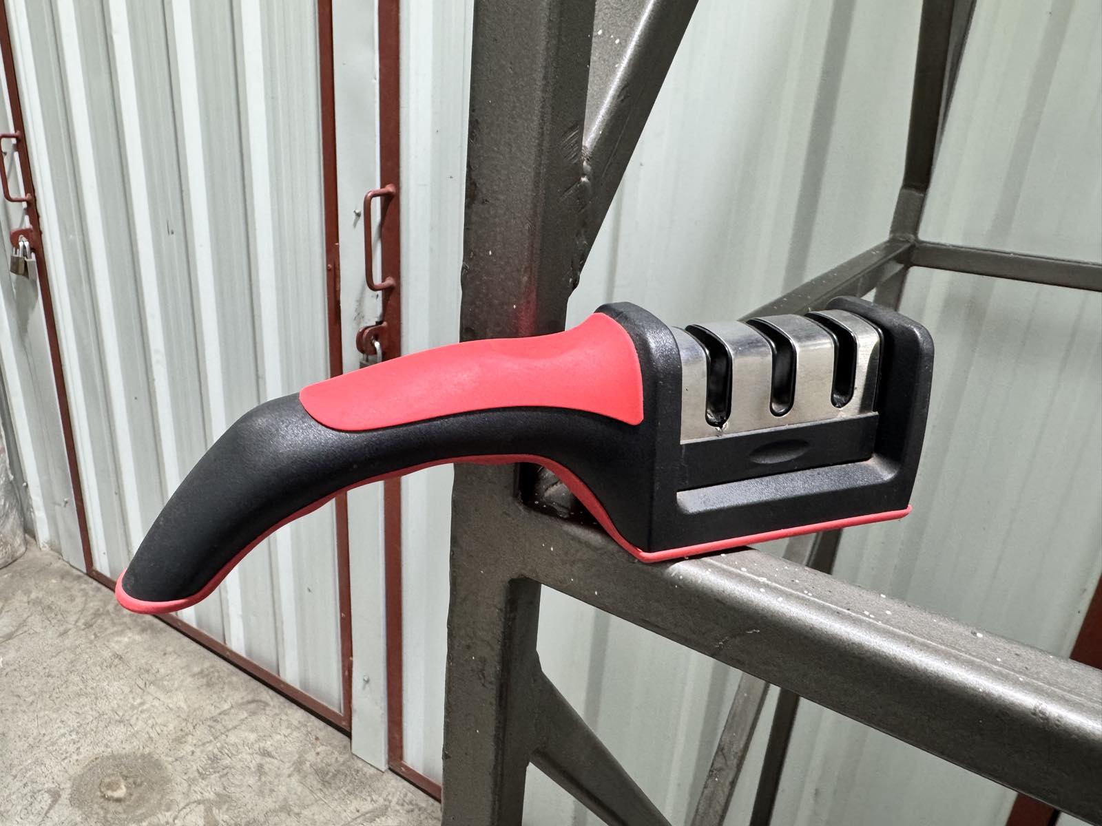 Handheld Knife Sharpener