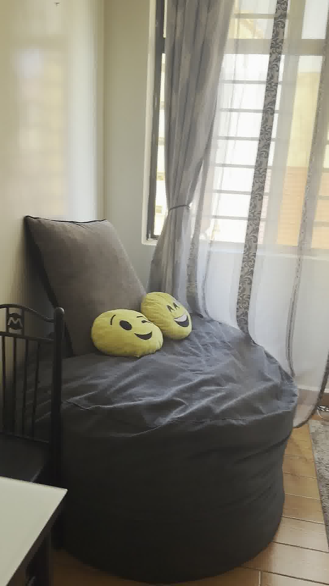 Large Blue Bean Bag (120cm) — image 3