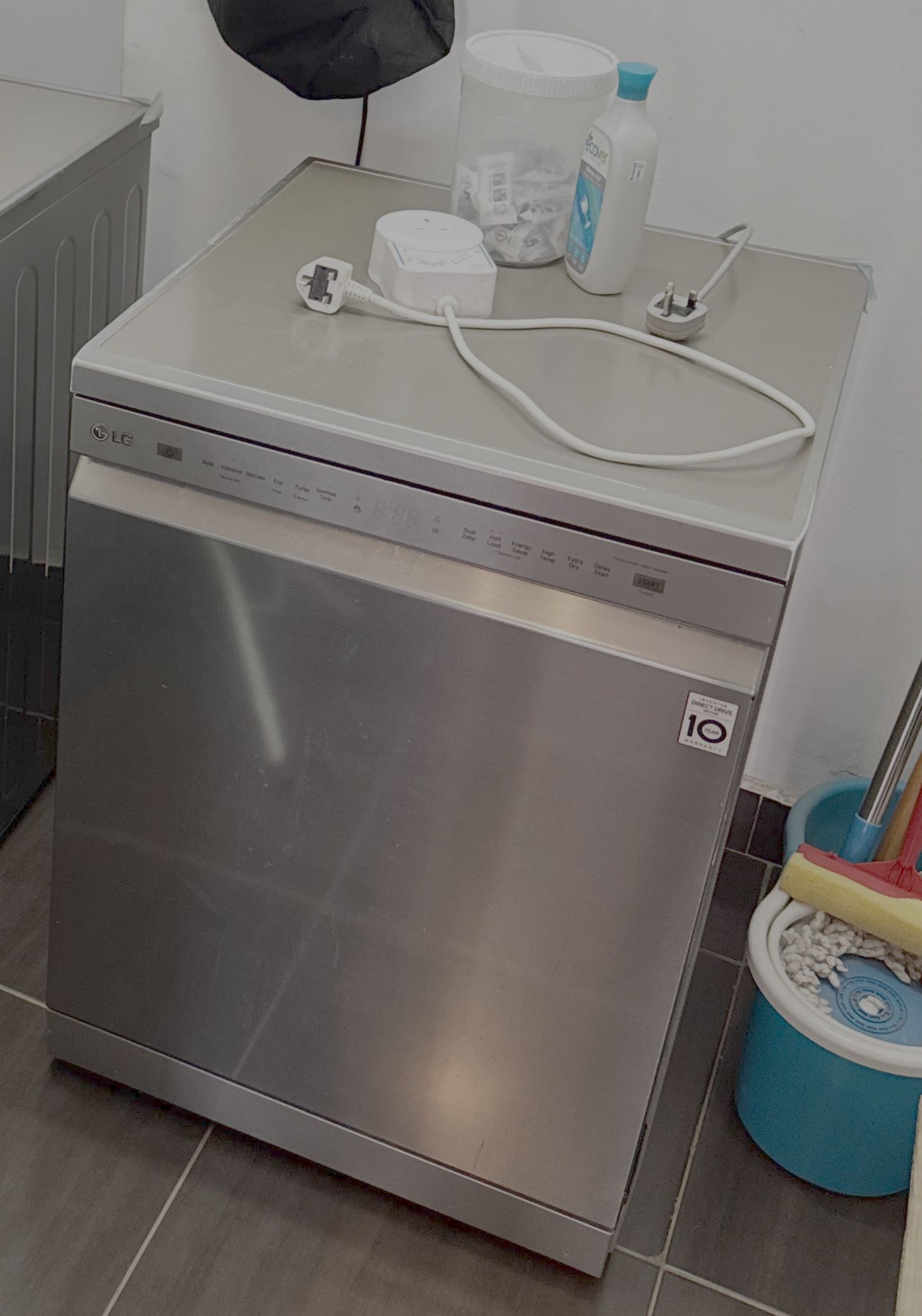 LG Dishwasher DFC435FP (14-Place Setting)
