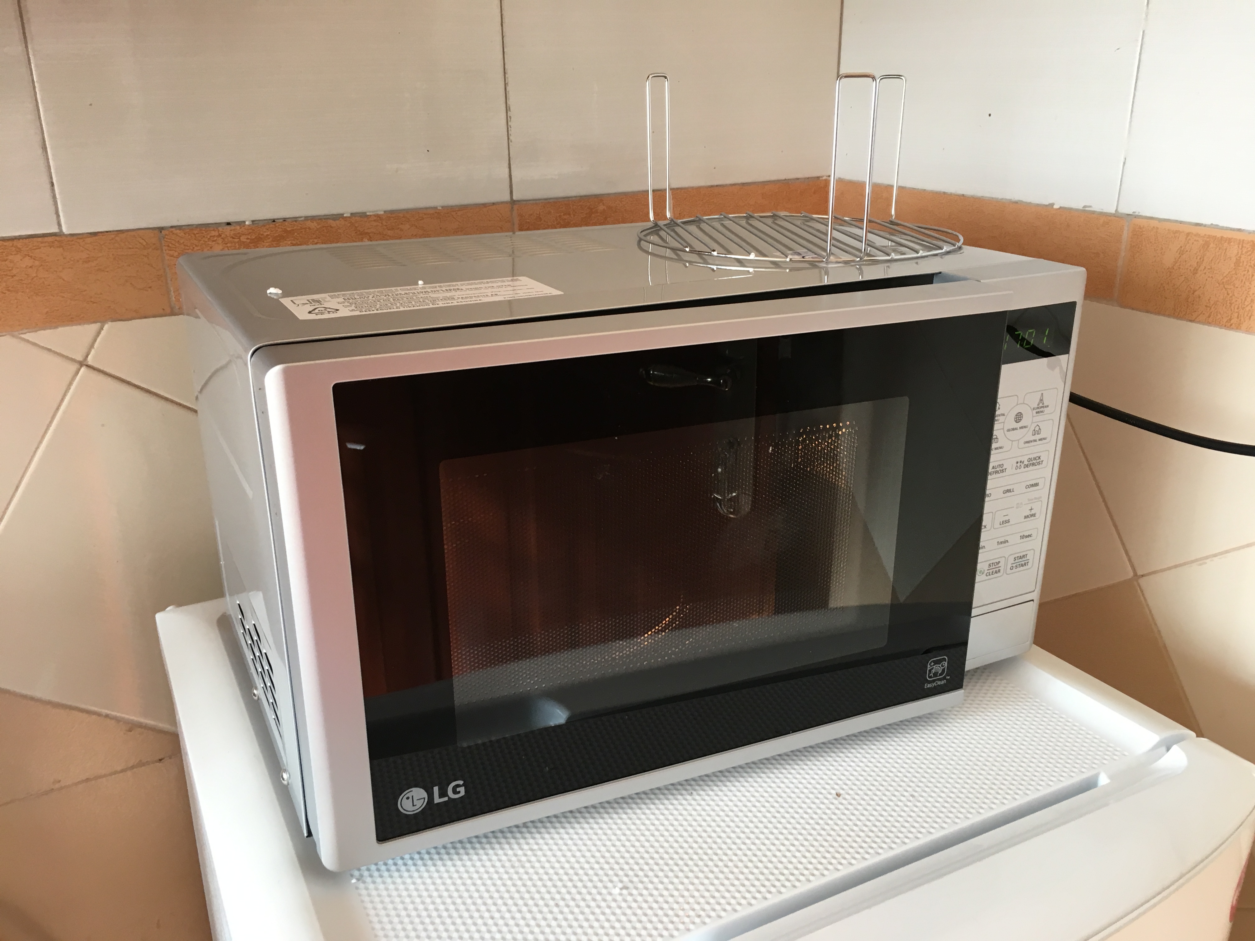 LG Microwave