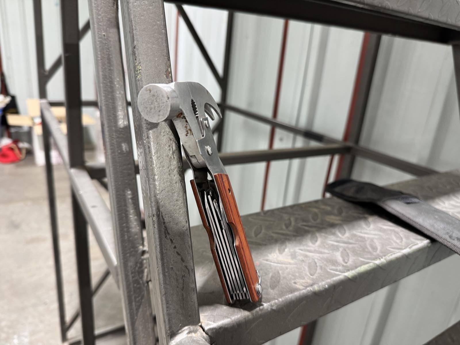 Multi-Tool Hammer with Wooden Handle — image 2