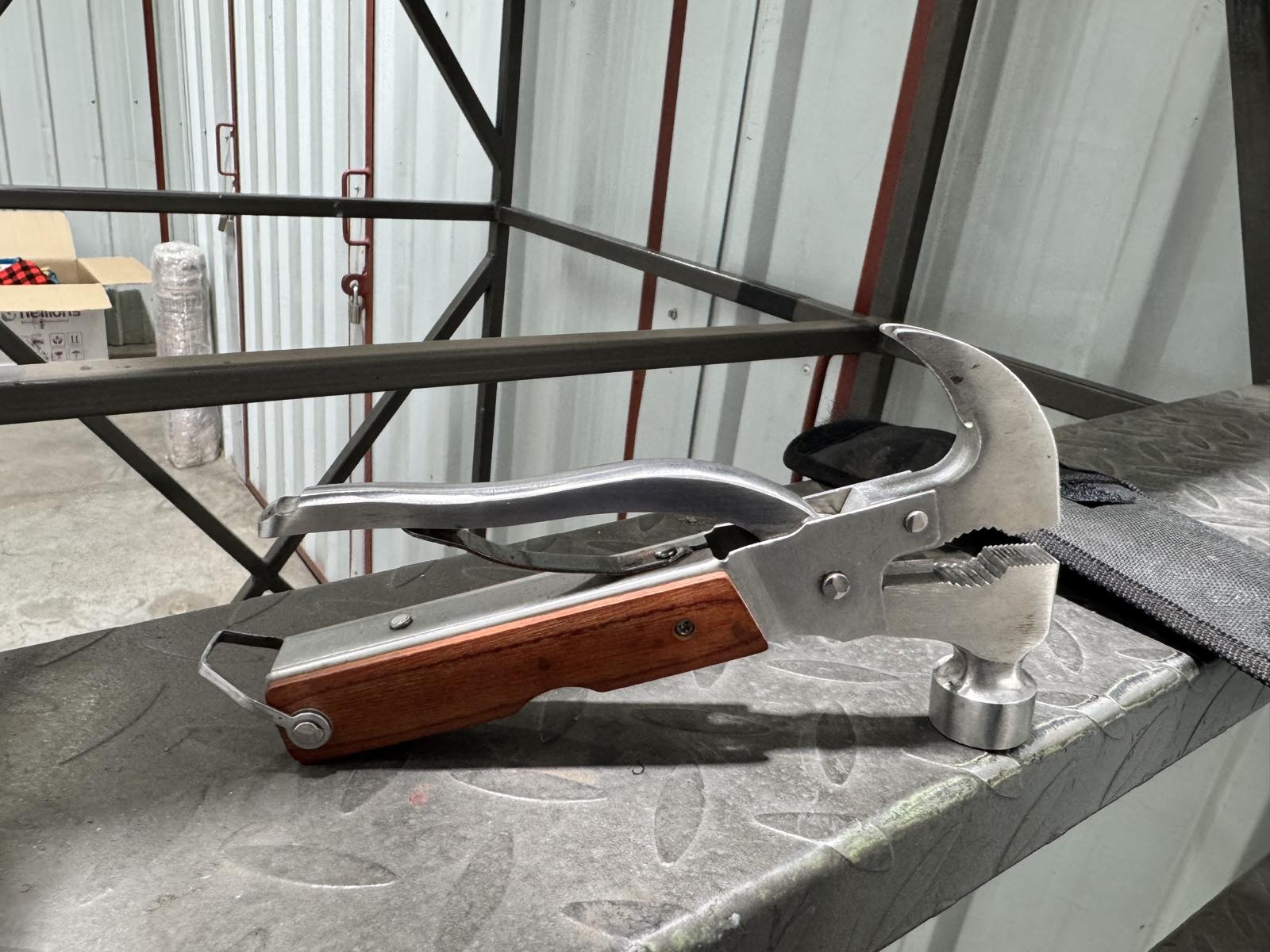 Multi-Tool Hammer with Wooden Handle — image 3