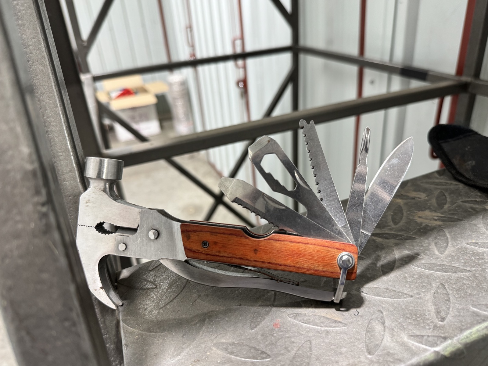 Multi-Tool Hammer with Wooden Handle — image 5