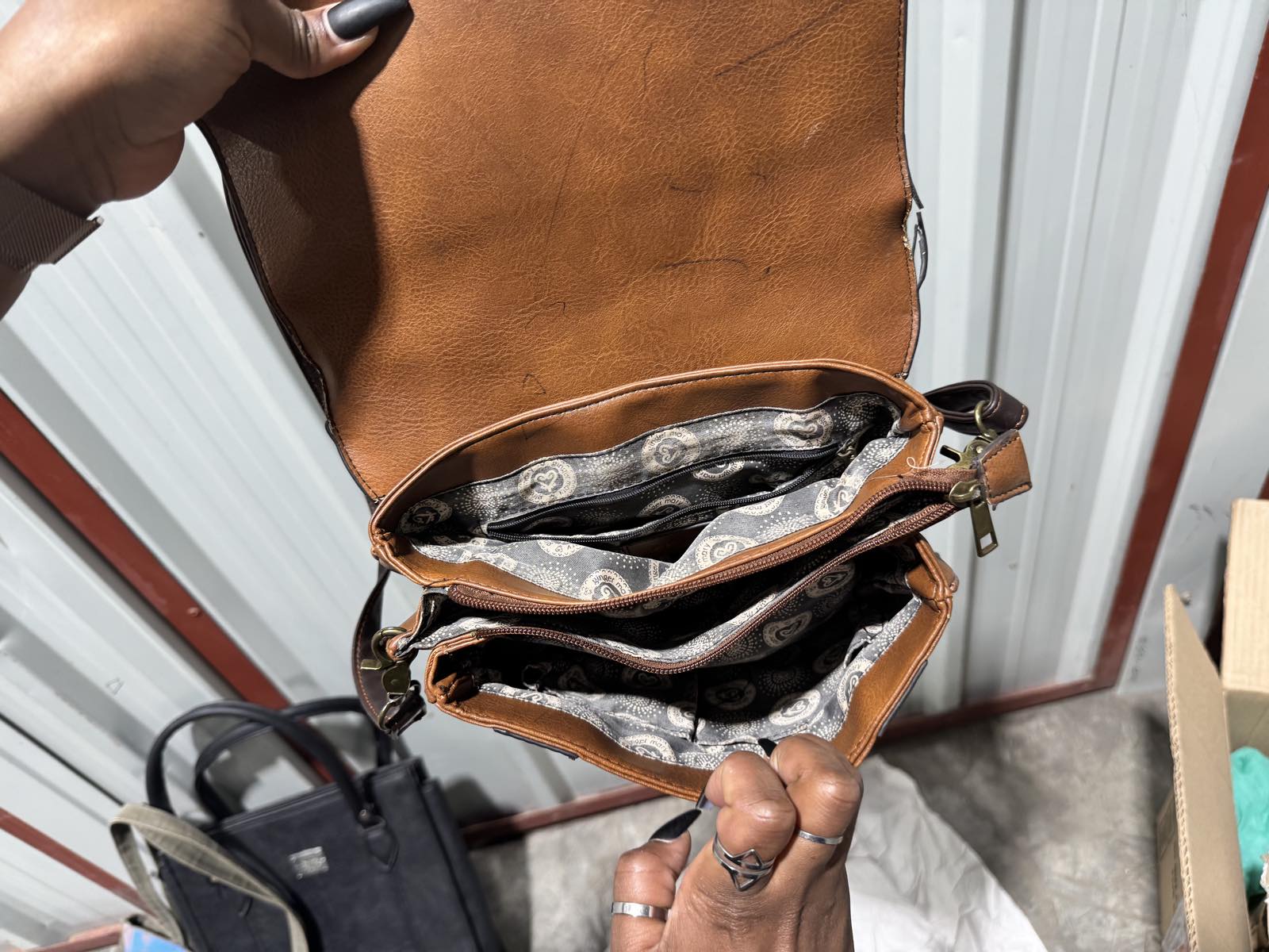 Ginger Mary Two Tone Tan Crossbody Bag — image 4